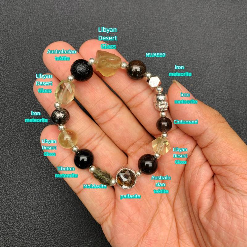 Cosmic Meteorite Bead Bracelet - Moldavite + 7 Rare Space Stones, Luxury Gift For Him/Her Christmas Gift von brosscrystal