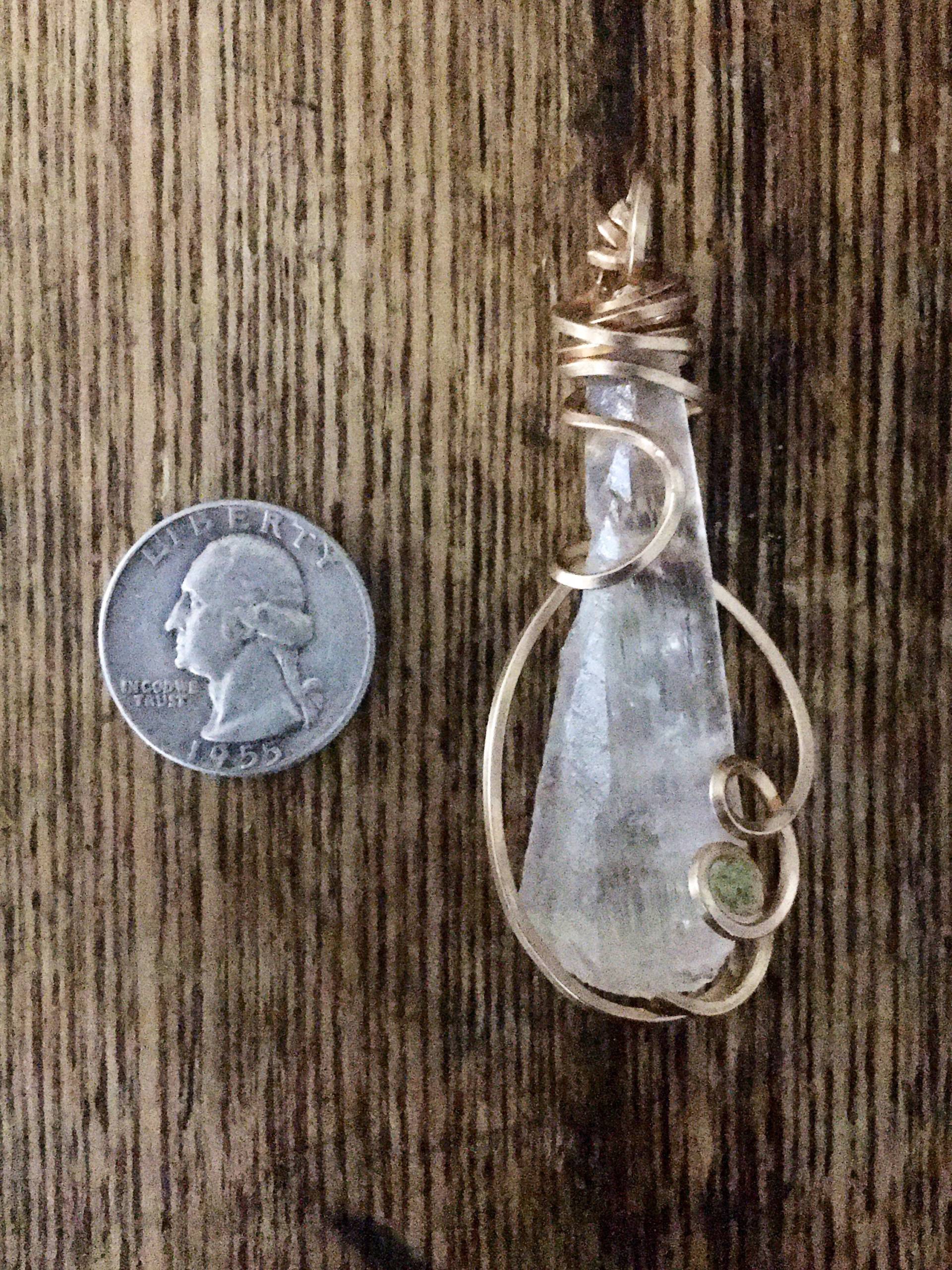 Kristallquarz Mit Peridot Anhänger Pendel Bronze Draht Gewickelt von brotherjlove444hz