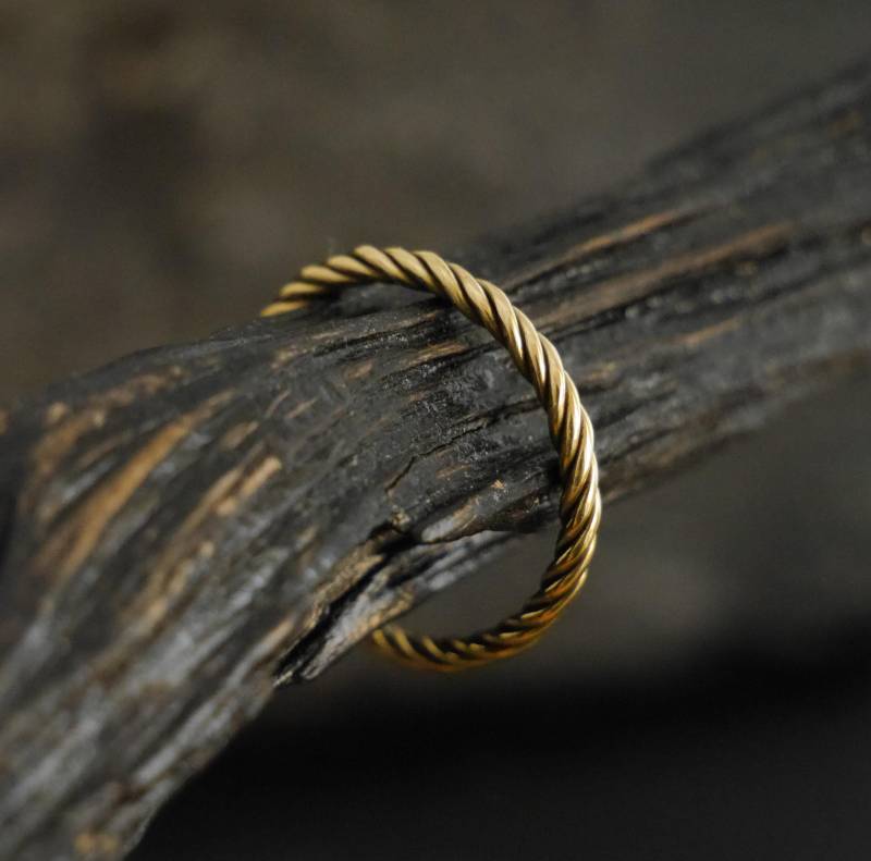 Ring Aus Messing Schlicht Und Filigran von bsmasala