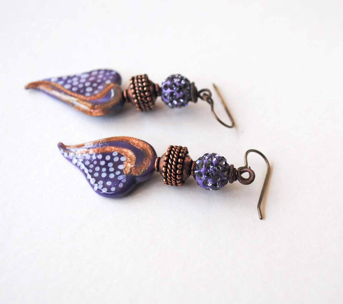 Lila Herz Ohrringe, Funkelnde Lampwork Glas Kupfer Boho Chic Valentine Ohrringe Lila Herz Ohrringe, Funkelnde Lampwork Glas Kupfer Boho Chic Valentine Ohrringe von bstrung