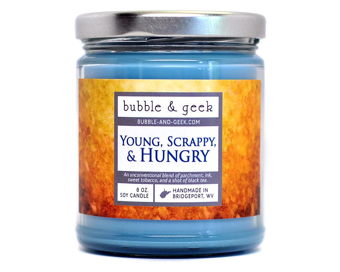 Junge, Scrappy Und Hungry Duftende Sojakerze Junge, Scrappy Und Hungry Duftende Sojakerze von bubbleandgeek