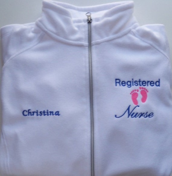 Bestickte Fleece Jacke Nicu Er Krankenschwester Weiß Baby Onkologie Bestickte Fleece Jacke Nicu Er Krankenschwester Weiß Baby Onkologie von bubblesemb