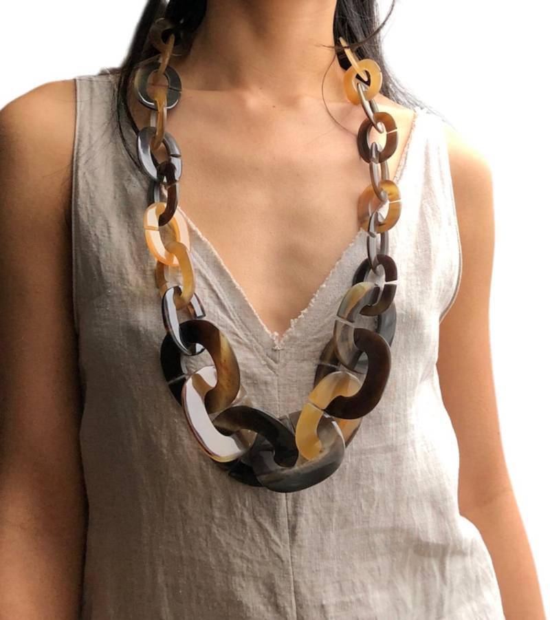 Chunky Buffalo Horn Halskette 90 cm Statement Schmuck von buffagems
