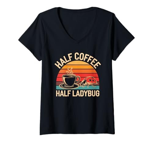 Damen Half Coffee Half Ladybug Retro Käfer Entomologie Marienkäfer T-Shirt mit V-Ausschnitt Damen Half Coffee Half Ladybug Retro Käfer Entomologie Marienkäfer T-Shirt mit V-Ausschnitt von bug collector entomologist insect ladybug bugs
