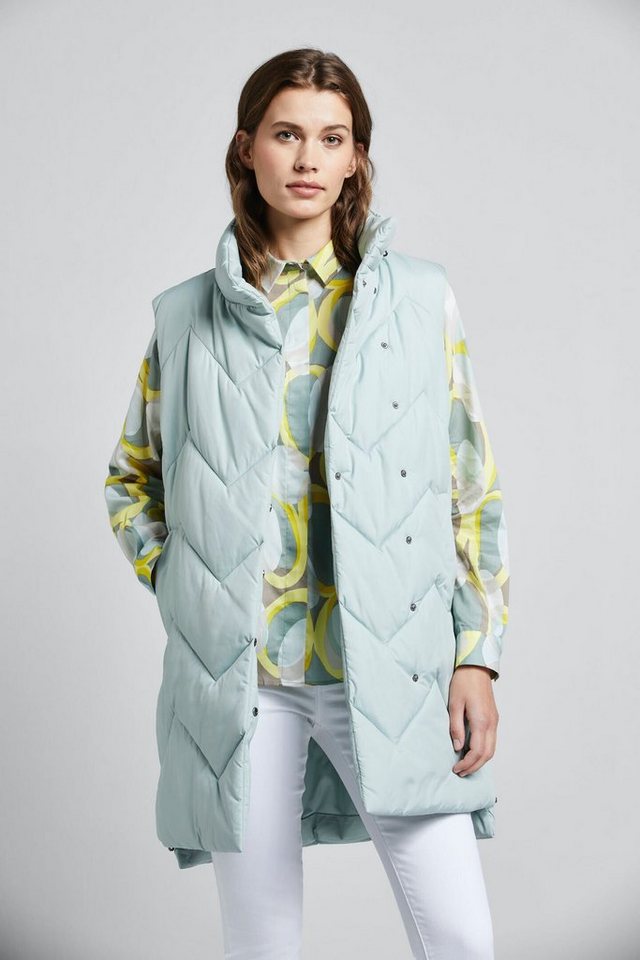 bugatti Steppweste aus recyceltem Material von bugatti