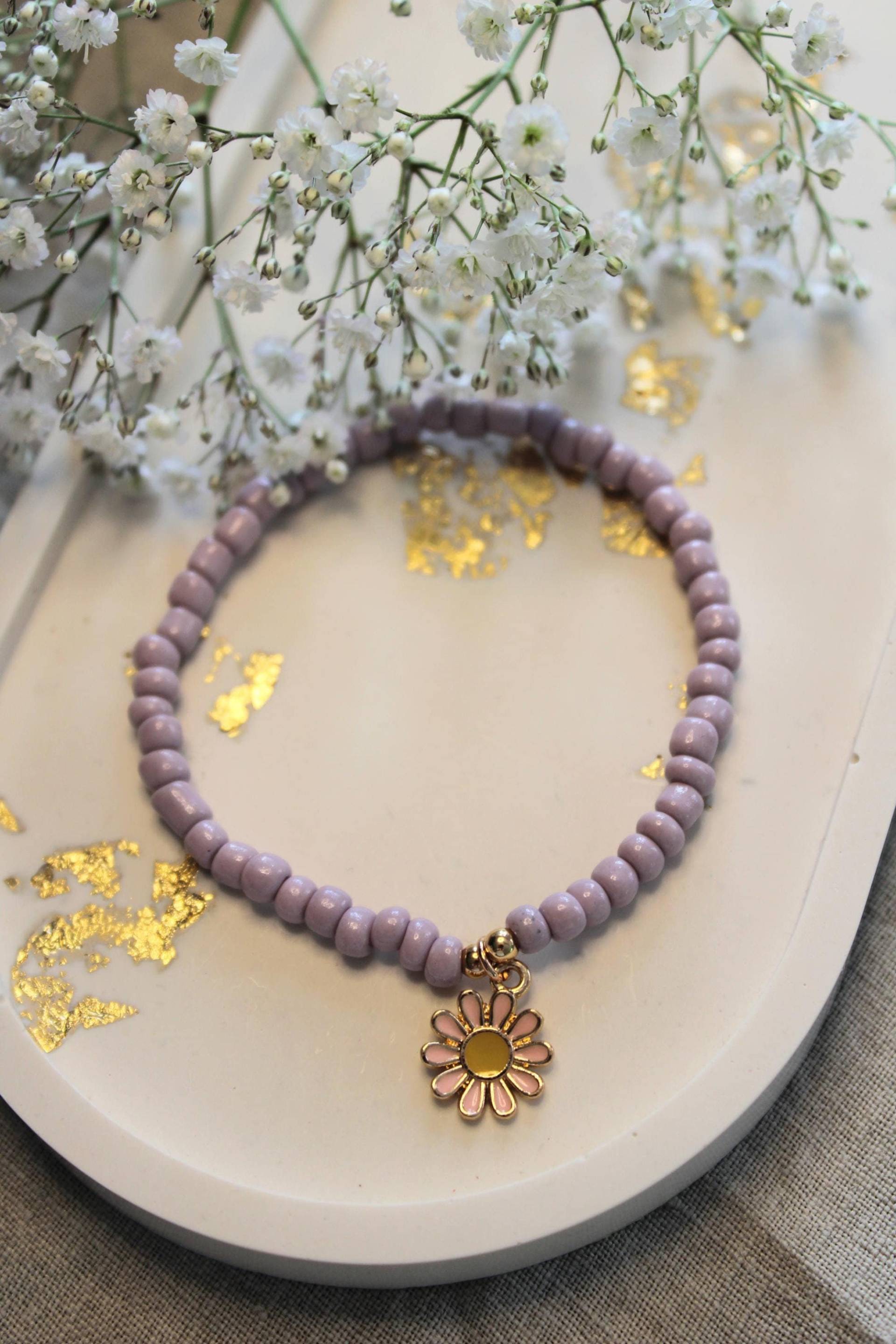 Armband | Blume| Flieder| Sommer Gänseblümchen Geburtstagsgeschenk Freundinnen Frauen Armband | Blume| Flieder| Sommer Gänseblümchen Geburtstagsgeschenk Freundinnen Frauen von buntundgluecklich