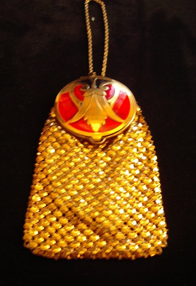 Modell A Ära [1928-1931] Flapper Compact Top Deco Design Gold Mesh Geldbörse Artikel #148 Geldbörsen von bushnellfashions