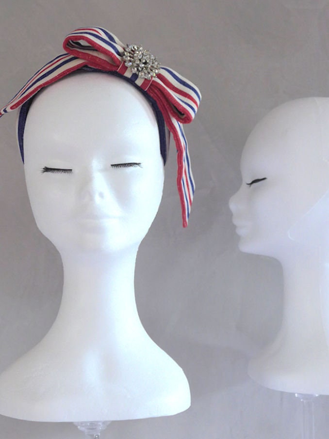 Jewelled Stirnband Hand Gemacht Mit Vintage Rot Weiß Und Blau Französisch Leinen Jewelled Stirnband Hand Gemacht Mit Vintage Rot Weiß Und Blau Französisch Leinen von buydanusha