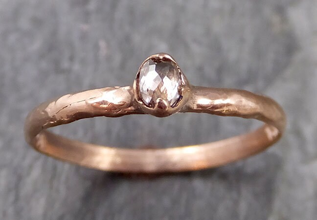 Facettierte Fancy Cut Rose Zierliche Champagner Diamant Solitär Verlobung 14K Gold Ehering 1084 Von Angelline von byAngeline