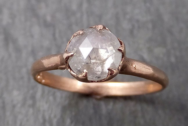 Facettierter Fancy Cut Weißer Diamant Solitär Verlobungsring 14K Roségold Ehering Von Angelline 1651 von byAngeline