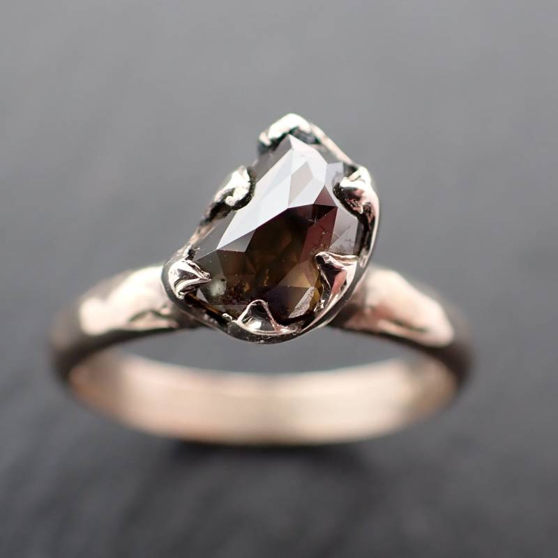 Cognac Diamant Halbmond Solitär Ring, Rustikale 14K Weißgold Verlobungsring von byAngeline