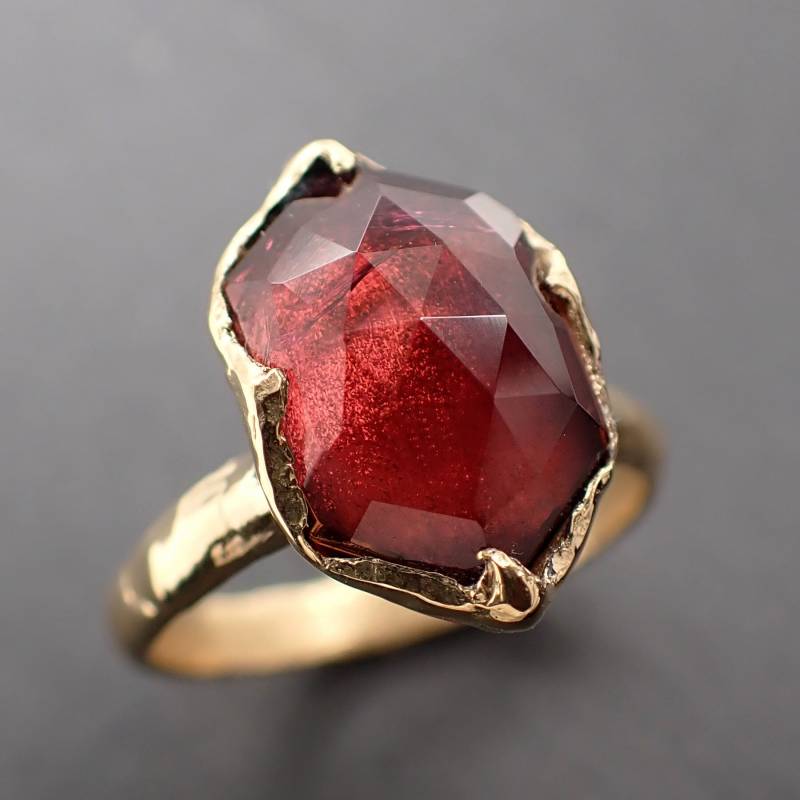Fancy Cut Roter Turmalin Gelbgold Ring Edelstein Solitär Recycelt 18K Statement Cocktail 3327 von byAngeline