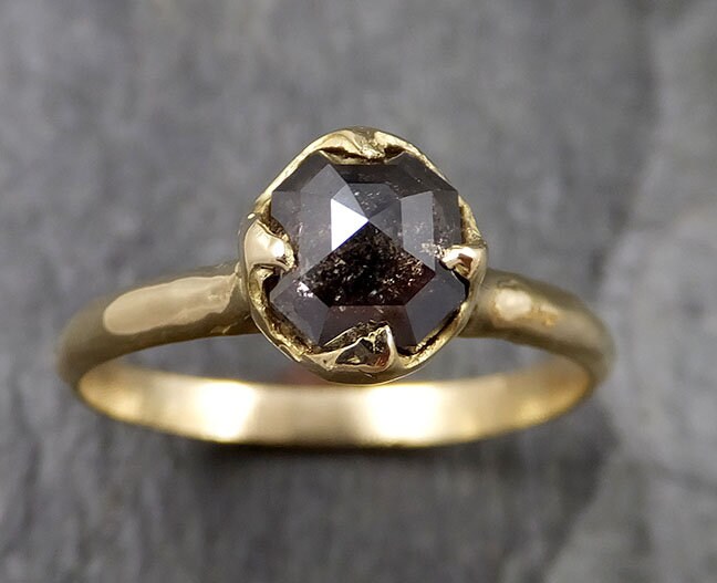 Fancy Cut Salz Und Pfeffer Diamant 18K Gelbgold Verlobungsring von byAngeline