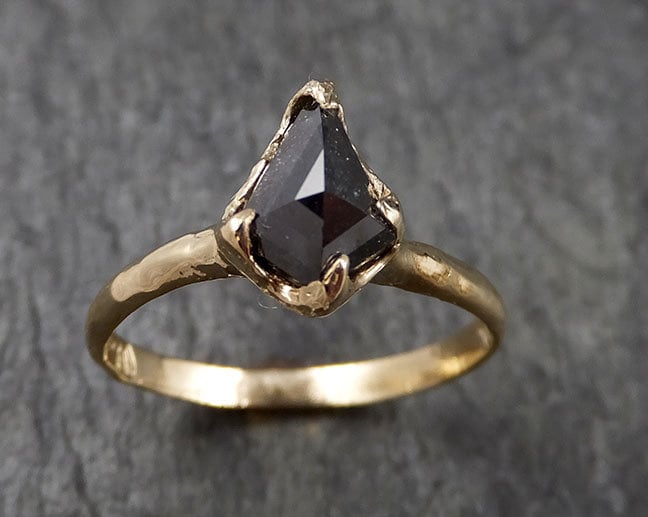 Fancy Cut Salz Und Pfeffer Diamant Verlobungsring 14K Gelbgold Ehering Rohdiamant 1409 von byAngeline