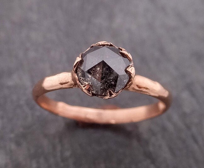 Fancy Cut Salz Und Pfeffer Solitär Diamant Verlobungsring 14K Roségold Ehering 1853 Von Angelline von byAngeline