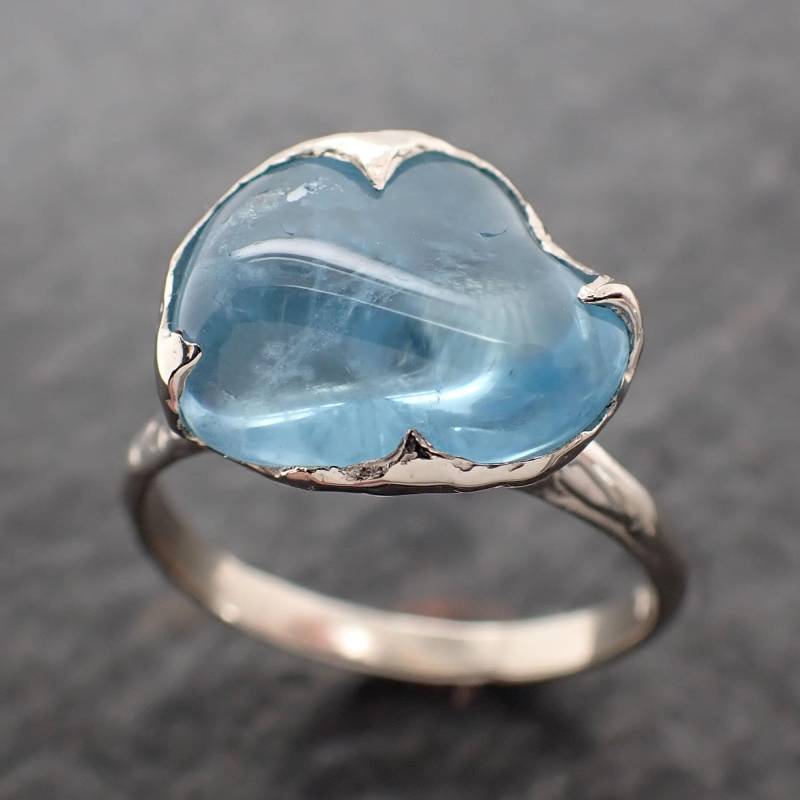 Getrommelter Aquamarin-Ring Handgefertigter Solitär Aus 14K Weißgold von byAngeline