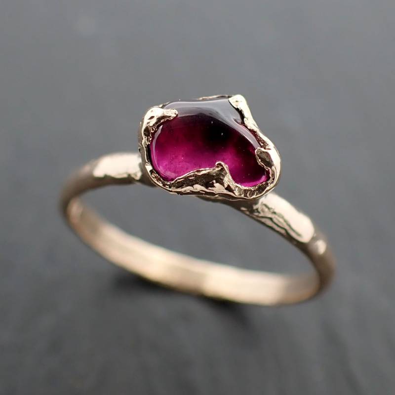 Granat Getrommelter Roter 14K Gelbgold Solitär Edelstein Ring 3485 von byAngeline