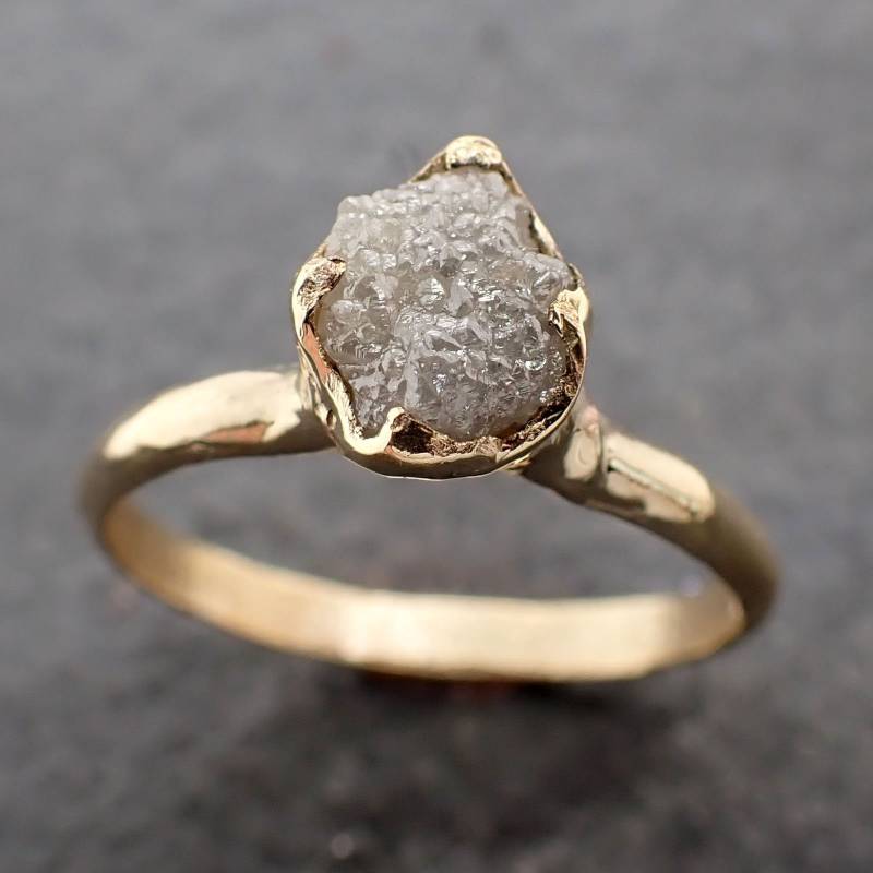 Rohdiamant Solitär Ring | Massives 585Er Gelbgold Handgefertigt Von Angeline Designer 3126 von byAngeline