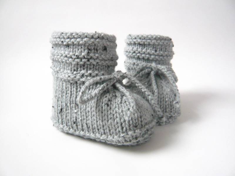 Babyschuhe Gestrickt Strickschuhe Baby Babystiefel Kurzstiefel Grau Tweed Handgestrickt Handarbeit 3-6 Monate Boots Booties Finkli von byEllyshop