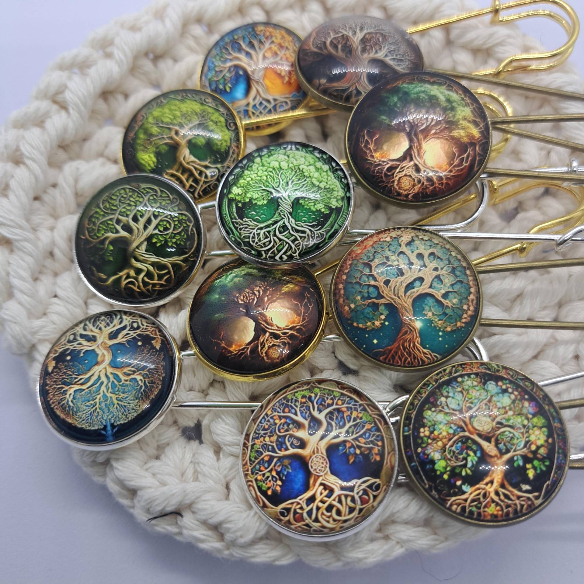 Tuchnadel Schalnadel Jackennadel Ponchonadel Kiltnadel Baum Des Lebens Yggdrasil Tuchnadel Schalnadel Jackennadel Ponchonadel Kiltnadel Baum Des Lebens Yggdrasil von byHermeline