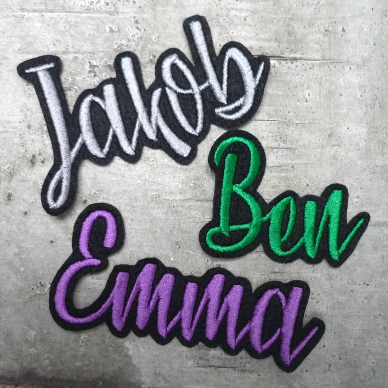 Große Namensapplikation | Schrift 10 Aufnäher/Applikation Auf Schwarzem Filz Wunschname Farbauswahl Einschulung Schultüte von byKikkine