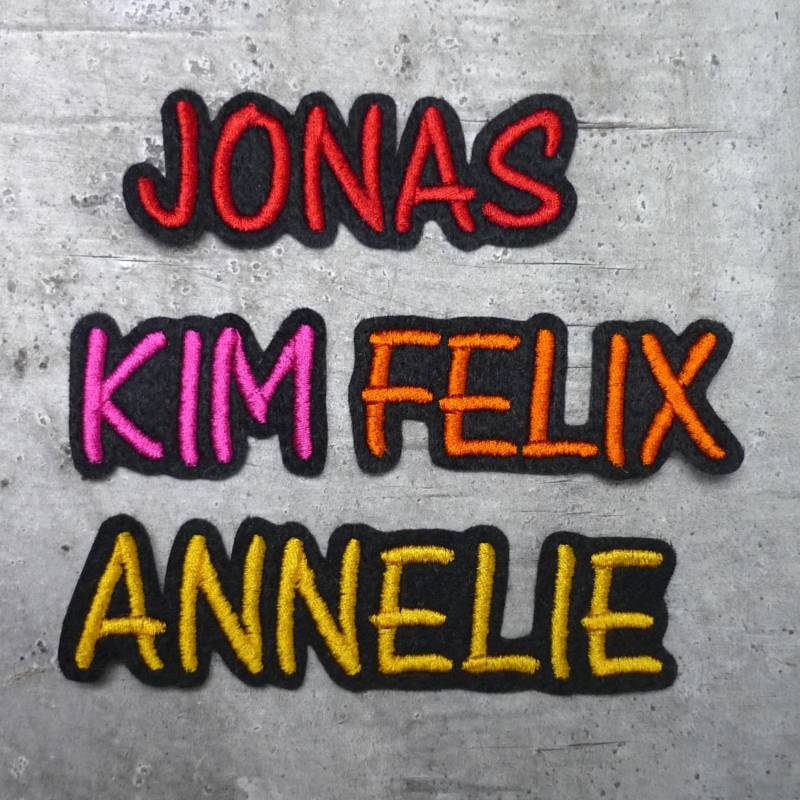 Kleine Namensapplikation | Schrift 2G Aufnäher/Applikation Wunschname Farbauswahl Einschulung Schultüte von byKikkine