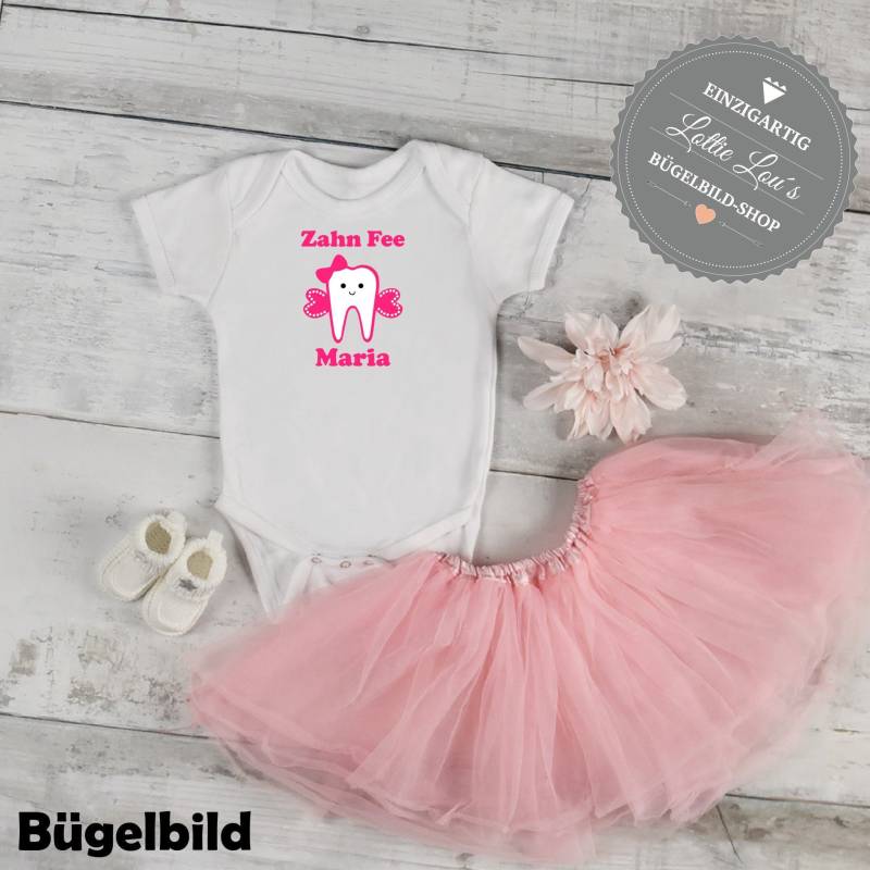 Personalisiertes Bügelbild/T-Shirt Zahn Zahnfee Tooth Fairy Auch Mit Wunschtext Wunschfarbe Aufbügler Flex, Glitzer, Flock, Effekt Personalisiertes Bügelbild/T-Shirt Zahn Zahnfee Tooth Fairy Auch Mit Wunschtext Wunschfarbe Aufbügler Flex, Glitzer, Flock, Effekt von byLottieLou