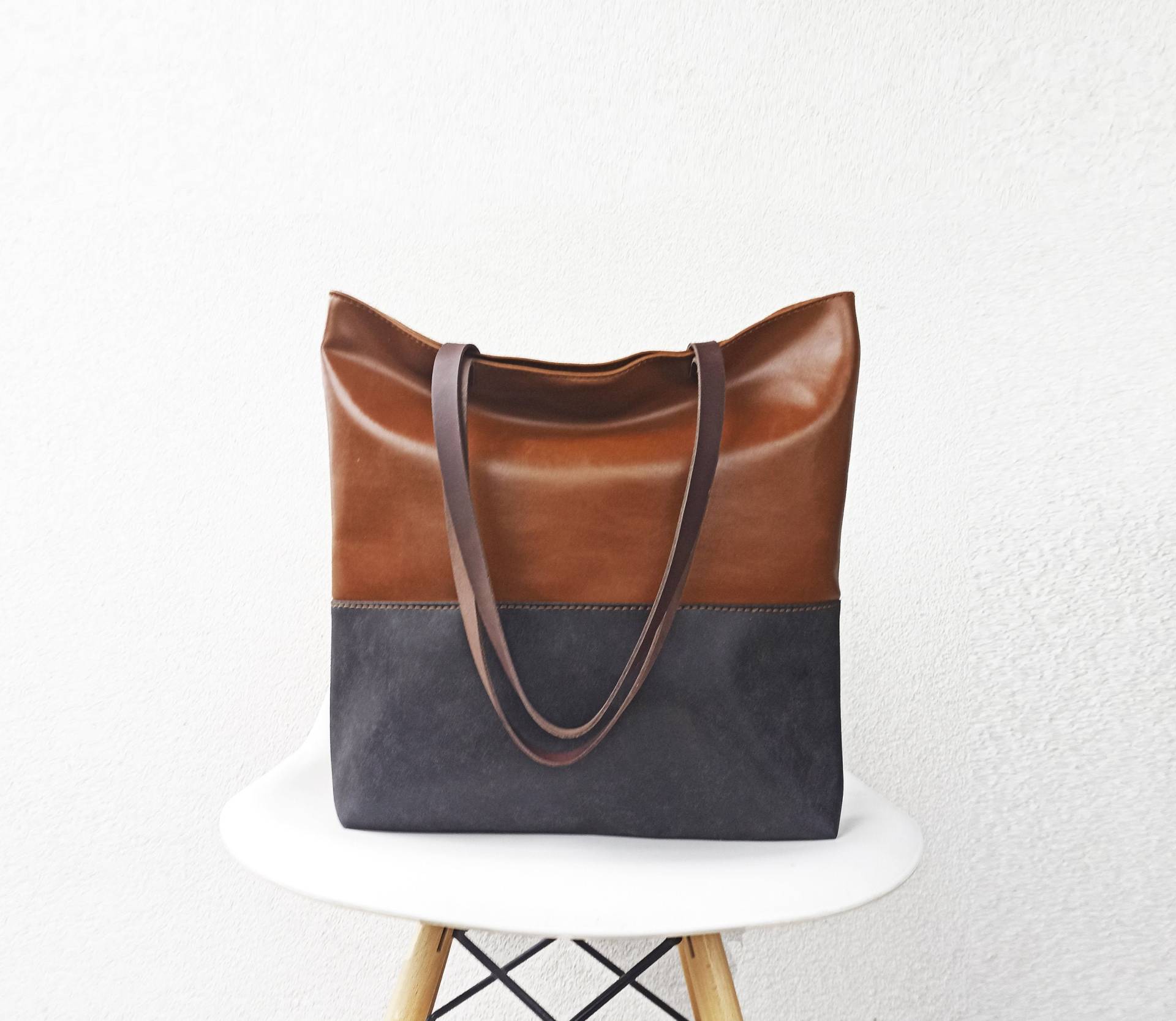 Große Einkaufstasche Aus Vegan Leder Braun & Schwarz Schulter Shopper Carryall Minimalist Handtasche Für Frauen Große Einkaufstasche Aus Vegan Leder Braun & Schwarz Schulter Shopper Carryall Minimalist Handtasche Für Frauen von byMART