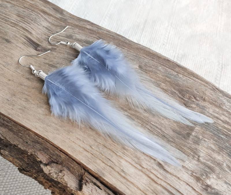 Lange Graue Federohrringe, Echte Weiche, Flauschige Federn, Boho Schmuck Gold Silber Baumeln Clip An Ohrringen Oder Creolen, Rustikales Frauen Lange Graue Federohrringe, Echte Weiche, Flauschige Federn, Boho Schmuck Gold Silber Baumeln Clip An Ohrringen Oder Creolen, Rustikales Frauen von bySantana