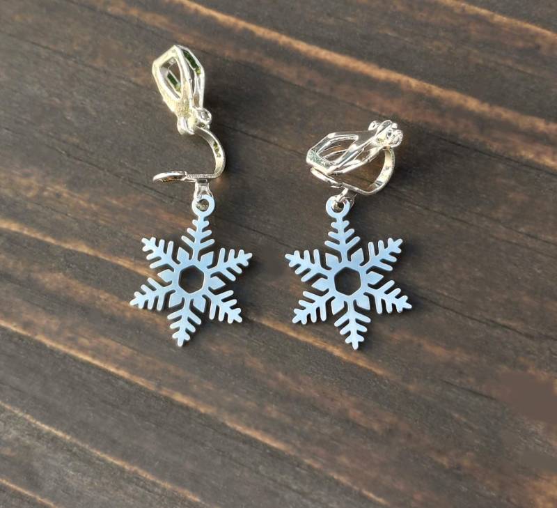 Schneeflocke Ohrringe Edelstahl Weihnachtsschmuck, Winter Geschenk Schneeflocke Ohrringe Edelstahl Weihnachtsschmuck, Winter Geschenk von bySantana
