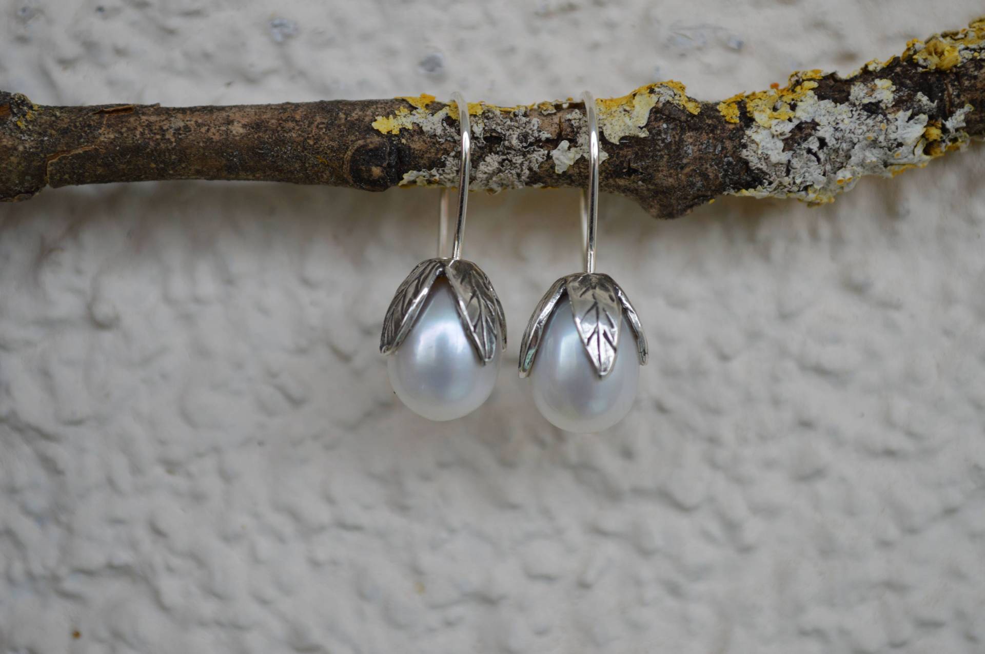 Handgefertigte Sterling Silber Perlen Ohrringe Braut Blume Tropfen Handgefertigte Sterling Silber Perlen Ohrringe Braut Blume Tropfen von byTeDi