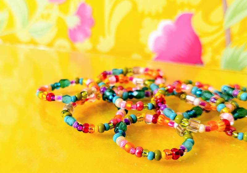 Bunter Ring Glasperlen von byZIERRAT