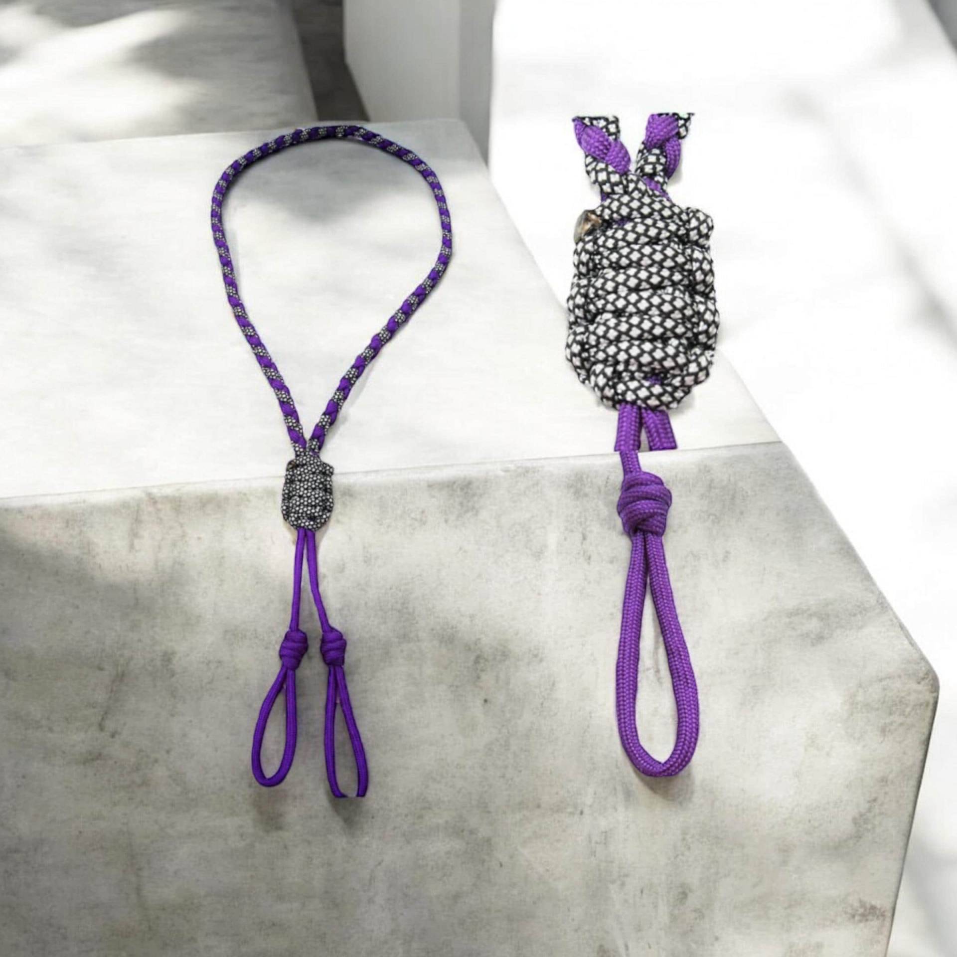 Game Call Lanyard - Rundes Zopfmuster Paracord Duck Call/Grunt Wähle Die Farben Aus Game Call Lanyard - Rundes Zopfmuster Paracord Duck Call/Grunt Wähle Die Farben Aus von byapexparacord