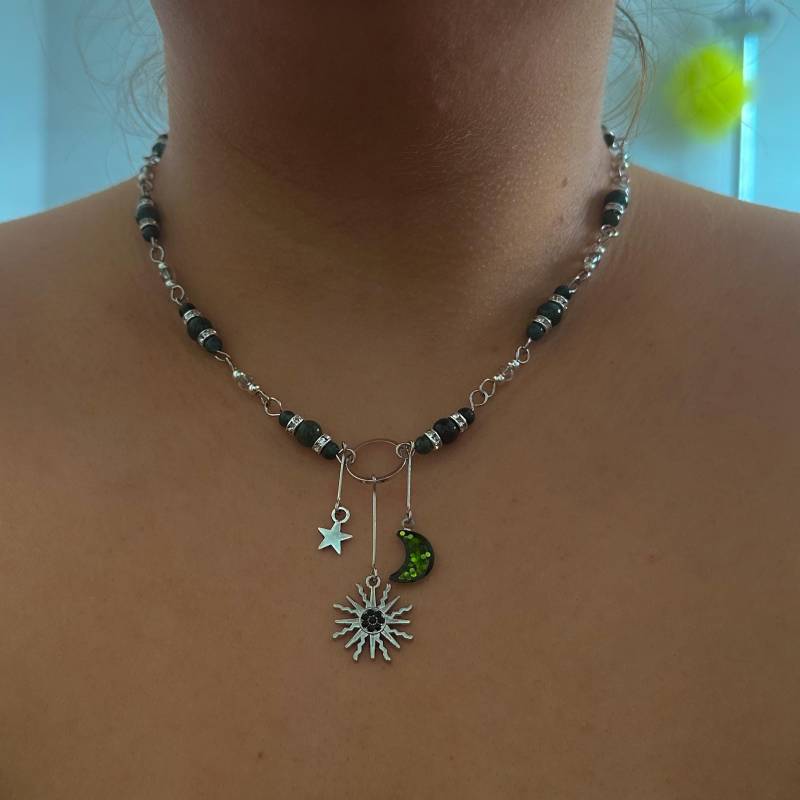 Moosachat Halskette Mit Edelstahl-Anhängern - Sonne, Mond & Stern Handgemachter Boho Schmuck Edelstein-Kette Moosachat Halskette Mit Edelstahl-Anhängern - Sonne, Mond & Stern Handgemachter Boho Schmuck Edelstein-Kette von byfinchen