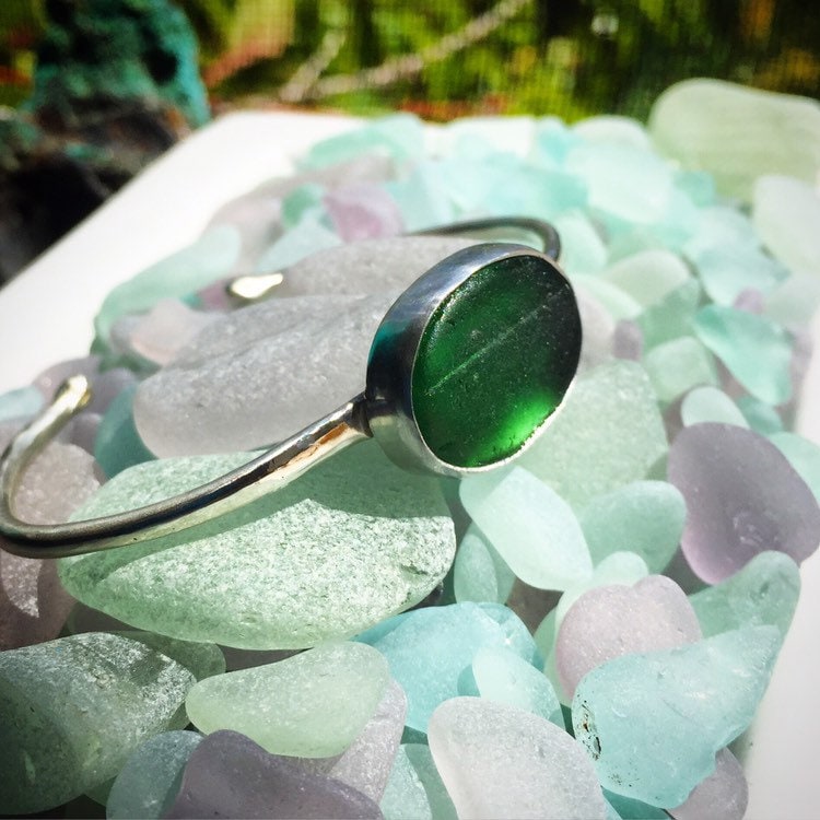 Handgefertigtes Armband Aus Echtem Seeglas Und Sterling Silber. Deine Größe & Farbe von bykitzy