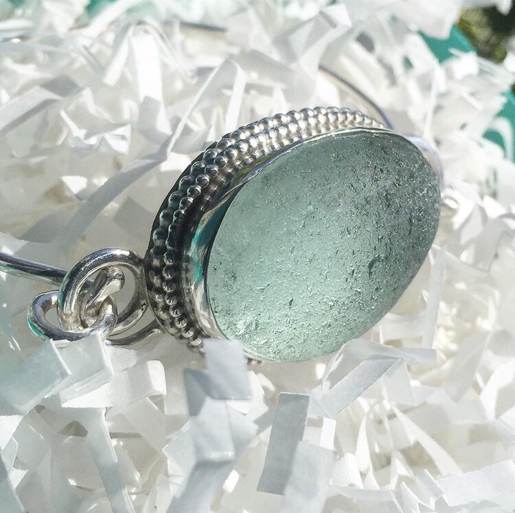 Maßgeschneidertes Echtes Seeglas Und Sterling Silber Armband | Z.b. Ihr Würde Nach Maß Farbe Etc Maßgeschneidertes Echtes Seeglas Und Sterling Silber Armband | Z.b. Ihr Würde Nach Maß Farbe Etc von bykitzy