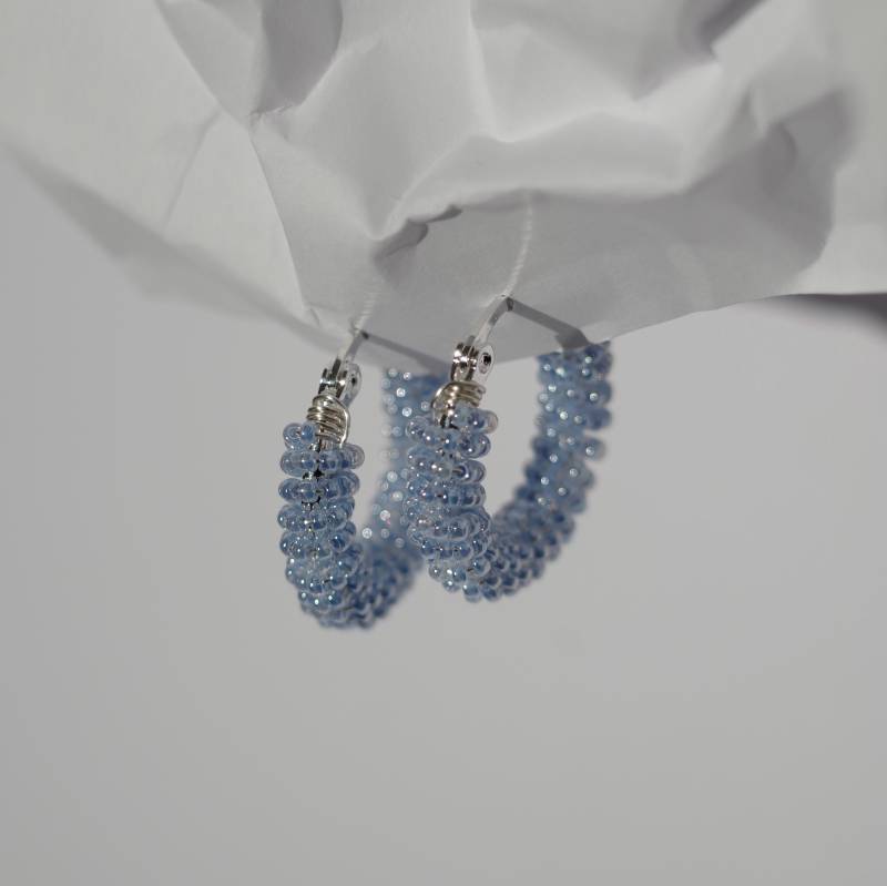 Perlenohrringe, Hellblau, Silberfarben/Goldfarben/18K Vergoldet Perlenohrringe, Hellblau, Silberfarben/Goldfarben/18K Vergoldet von byleojewelry