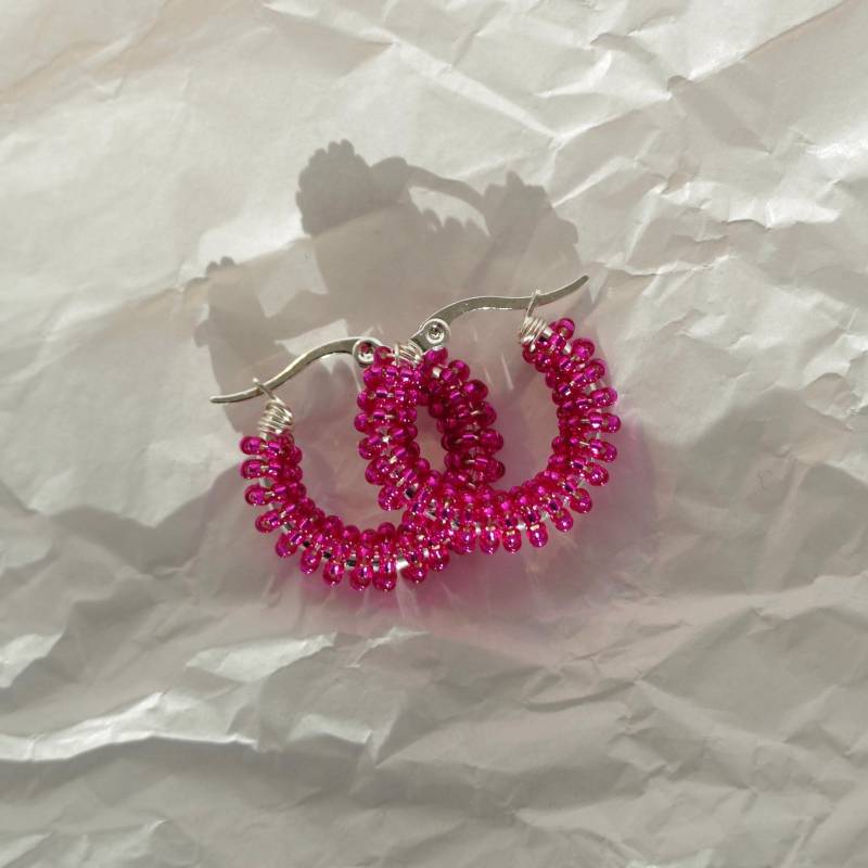 Perlenohrringe, Pink, Silberfarben Perlenohrringe, Pink, Silberfarben von byleojewelry