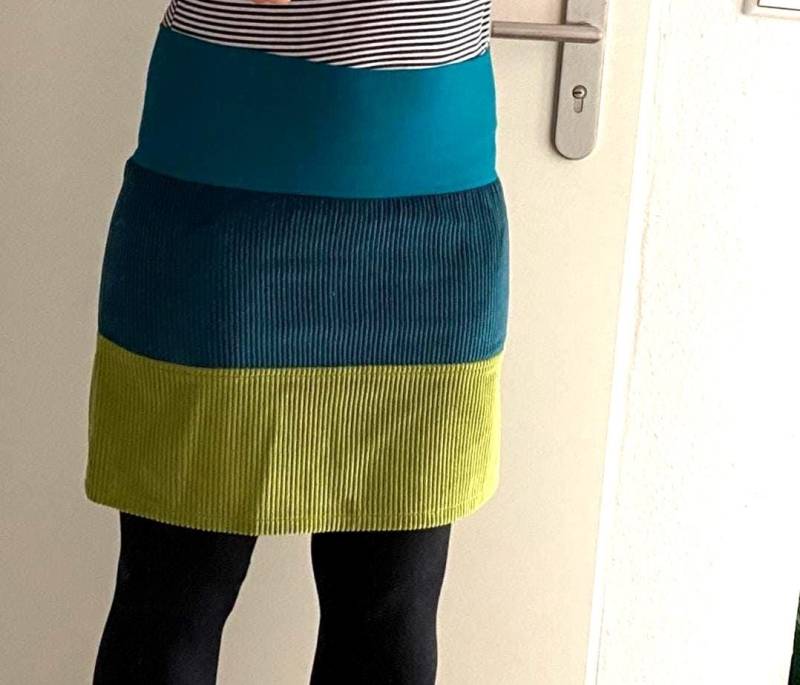 Cordrock, Retrorock Damen, Rock Aus Breitcord, Frei Wählbar von bymeLieblingsstuecke