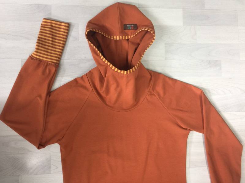 Hoody Damen, Kapuzenpulli , Jerseyhoody, Jerseypulli, Sweatshirt in Vielen Farbkombinationen von bymeLieblingsstuecke