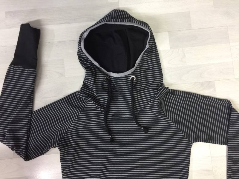 Hoody Damen, Kapuzenpulli , Jerseyhoody, Jerseypulli, Sweatshirt in Vielen Farbkombinationen von bymeLieblingsstuecke