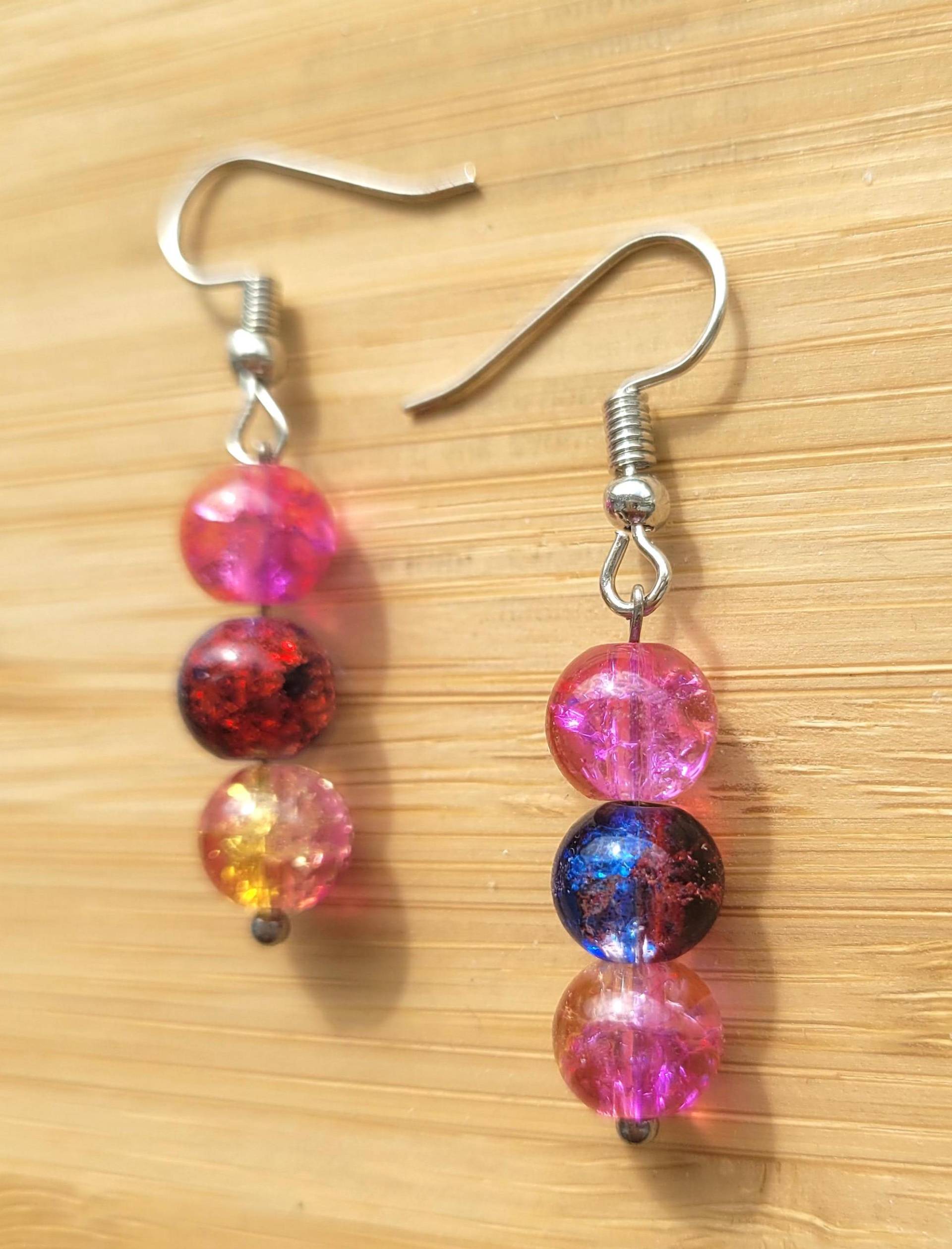 Ohrringe Perlen Hängend Pink Gelb Blau Rot Funkelnd Silberfarben Ohrhänger Ohrringe Perlen Hängend Pink Gelb Blau Rot Funkelnd Silberfarben Ohrhänger von byschmidtchen