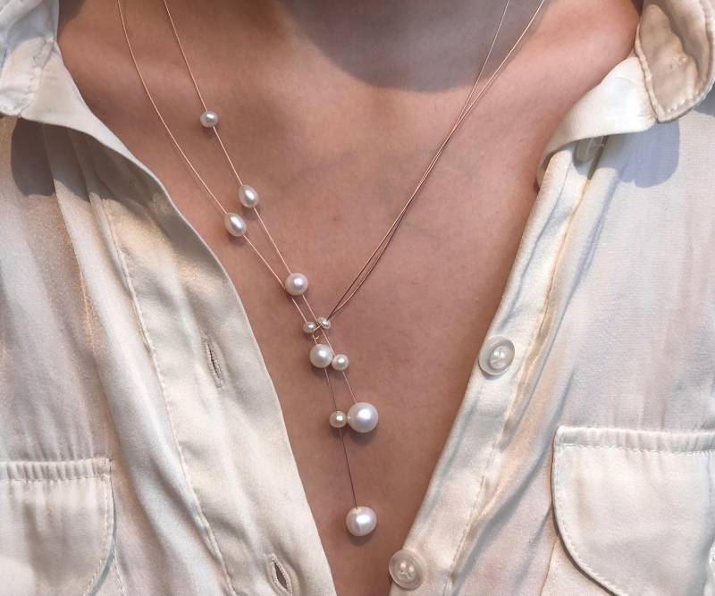 Rose Gold Necklace. Pearls On A Wire Of Rose Gold. Lariat You Can Vary The Lenght By Yourself von cakecandleholder