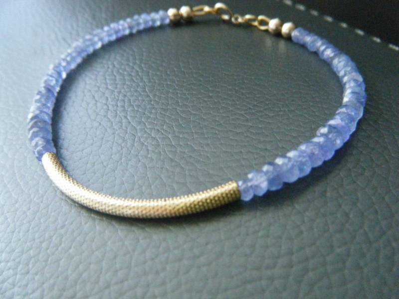 Gold Fill Bar Tansanit Armband Echter Schmuck Yoga Edelstein 14K Chakra Geschenk Für Sie Gold Fill Bar Tansanit Armband Echter Schmuck Yoga Edelstein 14K Chakra Geschenk Für Sie von cameebijoux