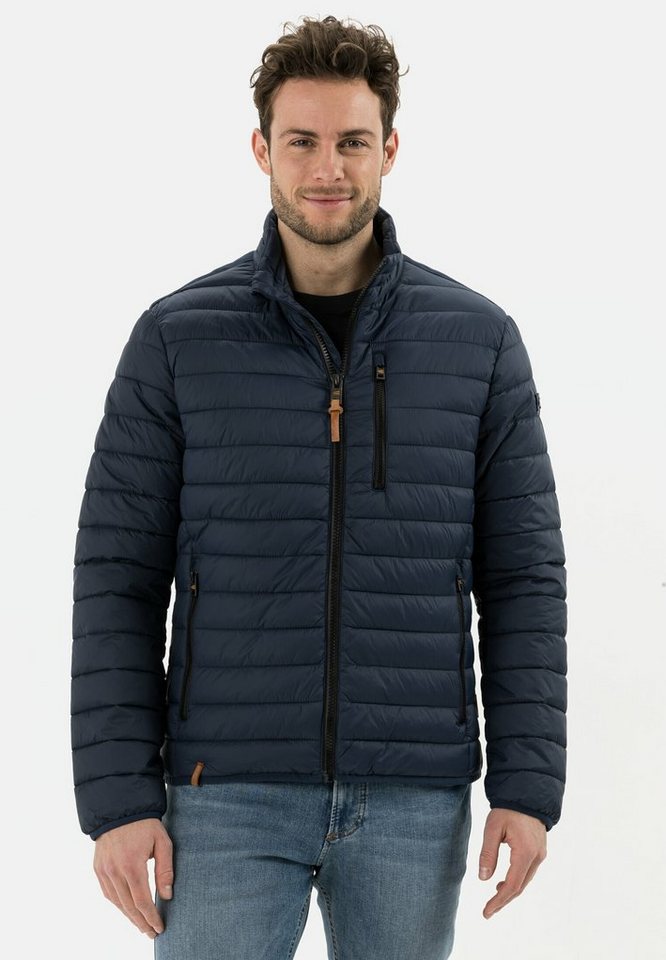 camel active Blouson ohne Daune aus recyceltem Polyester Markenlabel von camel active