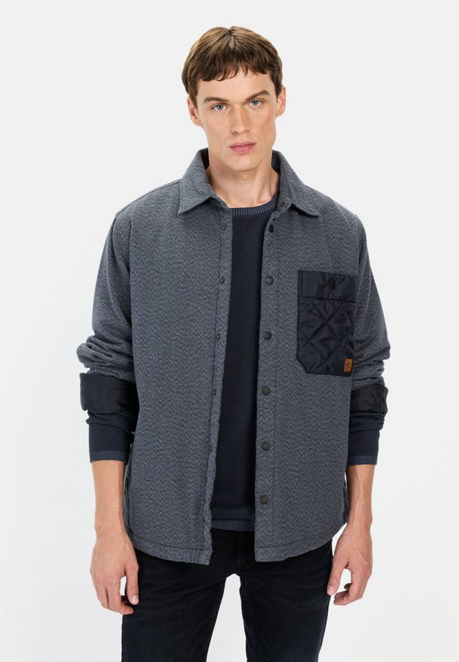 camel active Hemdjacke aus reiner Baumwolle Markenlabel von camel active