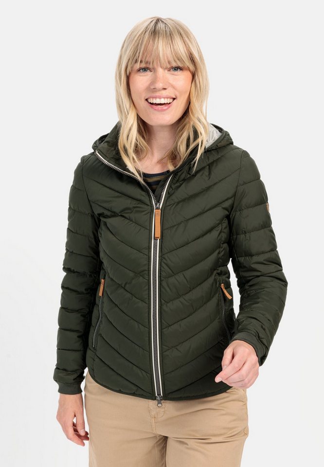 camel active Steppjacke aus recyceltem Polyester Markenlabel von camel active