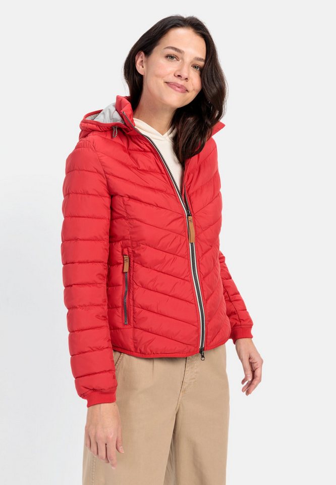 camel active Steppjacke aus recyceltem Polyester Markenlabel von camel active