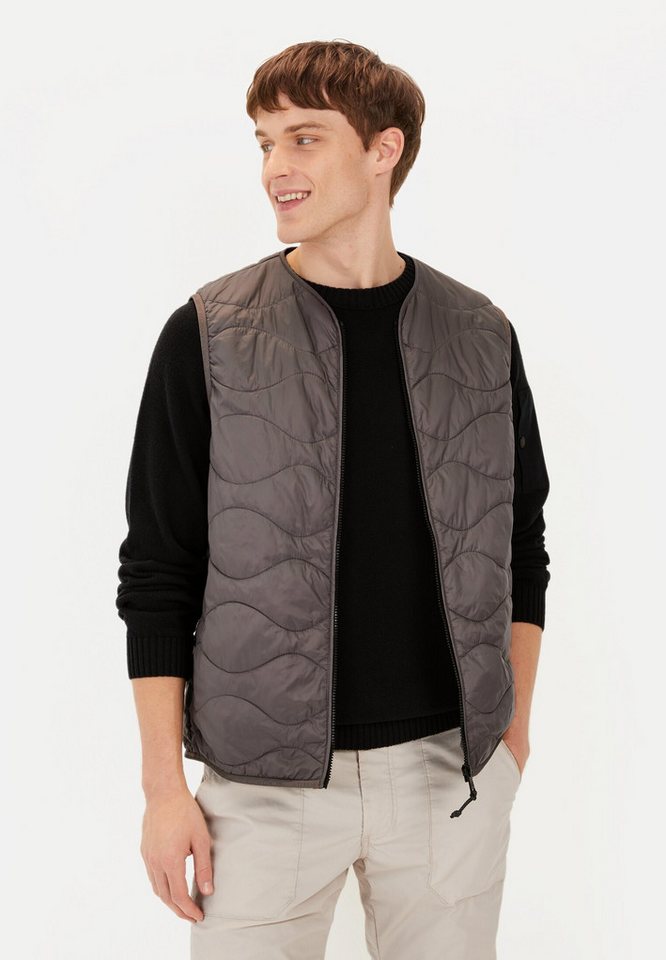 camel active Steppweste aus recyceltem Polyamid Liegekragen von camel active