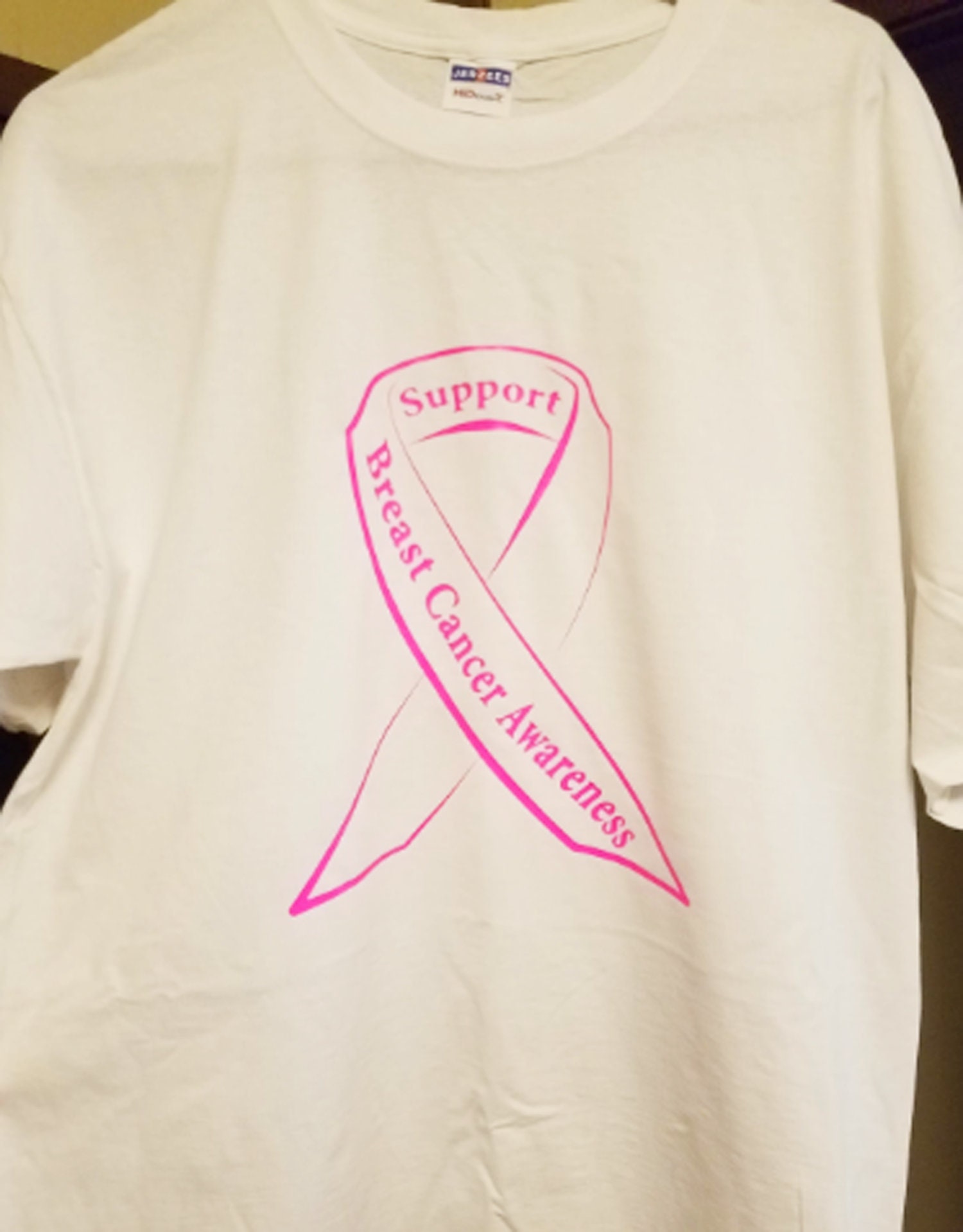 Brust Krebs Bewusstsein Band T-Shirt Brust Krebs Bewusstsein Band T-Shirt von candrcustomzdesignz
